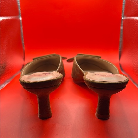 Journee Collection Brown Heels with Decorative Buckle - Picture 4 of 13